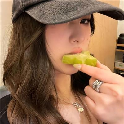 黄桷树下的孩子们